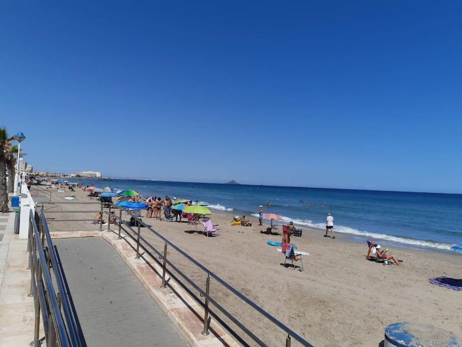 Cosy Flat With A Large Terrace Facing The Sea Apartment La Manga del Mar Menor